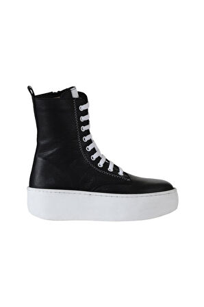 Bueno Shoes Siyah Beyaz Deri Kadın Dolgu Topuklu Bot 01wv5500