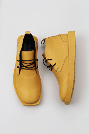 Bueno Shoes Sarı Deri Kadın Düz Bot 01wv9700