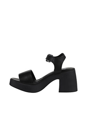 Bueno Shoes Siyah Deri Kadın Dolgu Topuklu Ayakkabı 01wy12204