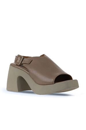 Bueno Shoes Gri Deri Kadın Topuklu Sandalet 01wy12208