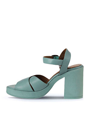 Bueno Shoes Yeşil Açık Deri Kadın Topuklu Sandalet 01wy12301