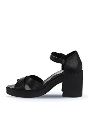 Bueno Shoes Siyah Deri Kadın Topuklu Sandalet 01wy12501
