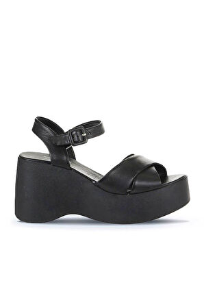 Bueno Shoes Siyah Deri Kadın Dolgu Topuklu Sandalet 01wy9001