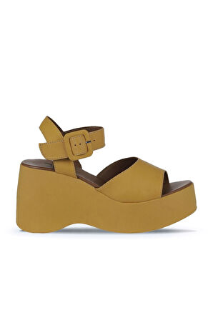 Bueno Shoes Sarı Deri Kadın Dolgu Topuklu Ayakkabı 01wy9009