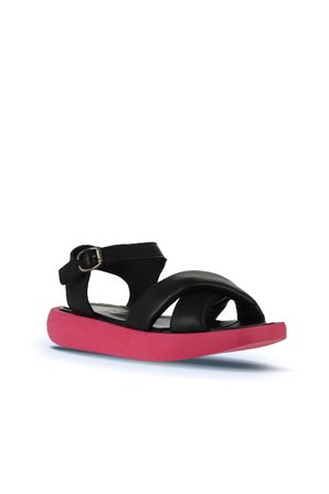 Bueno Shoes Siyah Fuşya Deri Kadın Dolgu Topuklu Sandalet 01wy1009