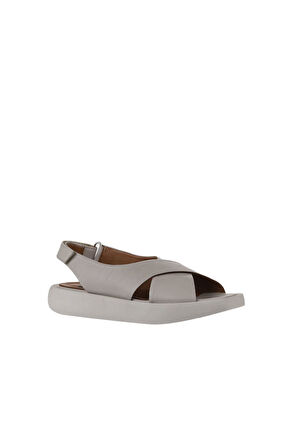 Bueno Shoes Gri Deri Kadın Dolgu Topuklu Sandalet 01wy1012