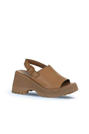 Bueno Shoes Taba Deri Kadın Dolgu Topuklu Sandalet 01wy12601