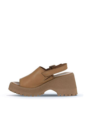 Bueno Shoes Taba Deri Kadın Dolgu Topuklu Sandalet 01wy12601