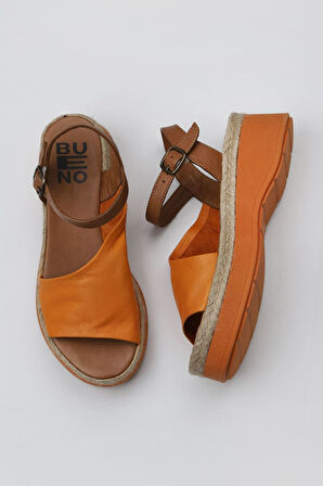 Bueno Shoes Turuncu Kahve Deri Kadın Dolgu Topuklu Ayakkabı 01wy8201