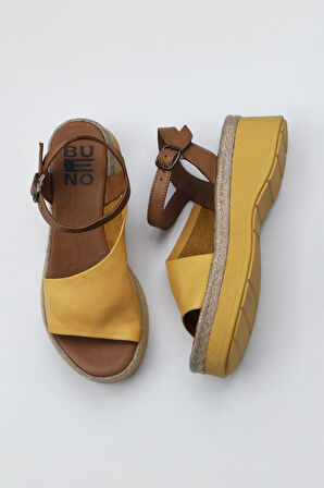 Bueno Shoes Sarı Kahve Deri Kadın Dolgu Topuklu Ayakkabı 01wy8201