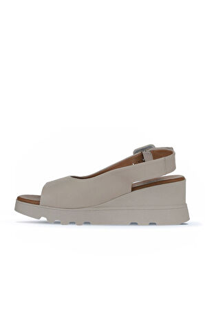 Bueno Shoes Krem Deri Kadın Dolgu Topuklu Sandalet 01wy8600