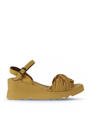 Bueno Shoes Sarı Deri Kadın Dolgu Topuklu Sandalet 01wy8609