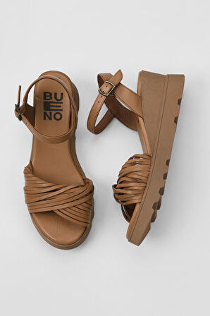 Bueno Shoes Taba Taba Deri Kadın Dolgu Topuklu Sandalet 01wy8609