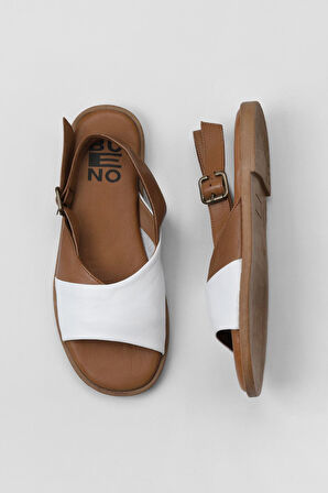 Bueno Shoes Beyaz Kahve Deri Kadın Düz Sandalet 01wy2015