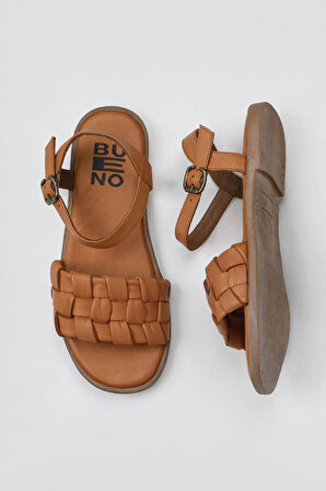 Bueno Shoes Taba Deri Kadın Düz Sandalet 01wy2024