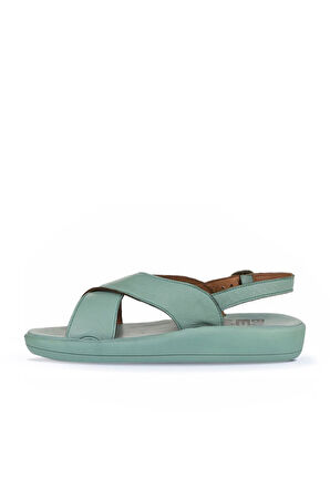 Bueno Shoes Yeşil Açık Deri Kadın Dolgu Topuklu Sandalet 01wy2302