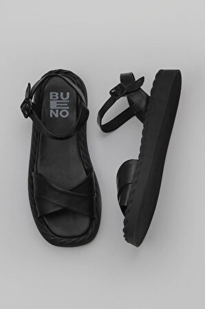 Bueno Shoes Siyah Deri Kadın Düz Sandalet 01wy9102