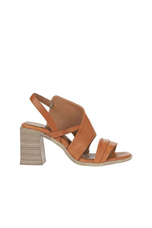 Bueno Shoes Taba Koyu Deri Kadın Topuklu Sandalet 01wy3705