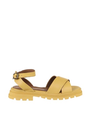 Bueno Shoes Sarı Deri Kadın Dolgu Topuklu Sandalet 01wy5508