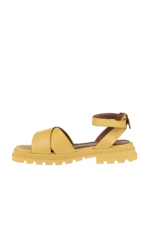 Bueno Shoes Sarı Deri Kadın Dolgu Topuklu Sandalet 01wy5508