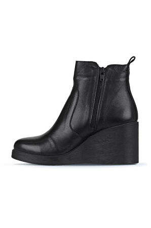 Bueno Shoes Siyah Deri Kadın Dolgu Topuklu Bot 01wz8301