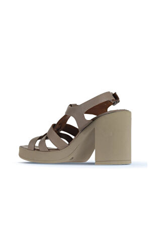 Bueno Shoes Gri Koyu Deri Kadın Topuklu Sandalet 01wa1600