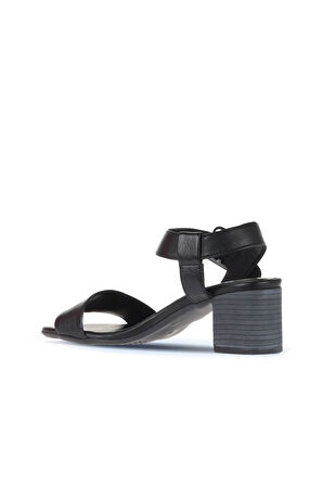 Bueno Shoes Siyah Deri Kadın Topuklu Sandalet 01wa2805