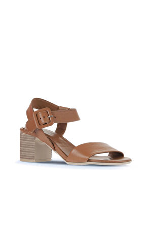 Bueno Shoes Kahverengi Deri Kadın Topuklu Sandalet 01wa2805