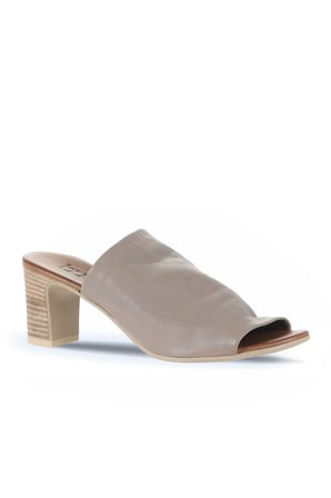 Bueno Shoes Gri Deri Kadın Topuklu Terlik 01wn1503