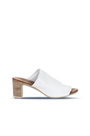 Bueno Shoes Beyaz Deri Kadın Topuklu Terlik 01wn1503