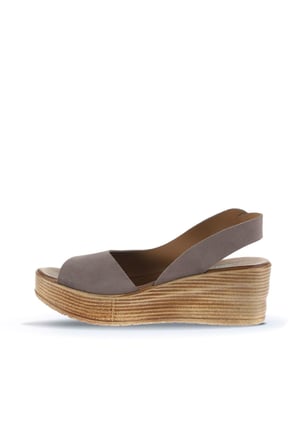 Bueno Shoes Gri Koyu Alf Süet Kadın Dolgu Topuklu Sandalet 01wa4702