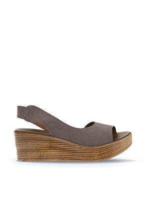 Bueno Shoes Gri Koyu Alf Süet Kadın Dolgu Topuklu Sandalet 01wa4702