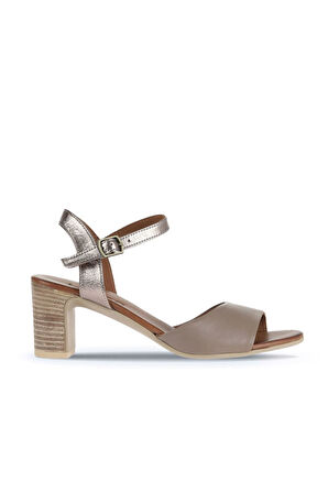 Bueno Shoes Gri Deri Kadın Topuklu Sandalet 01wa8000