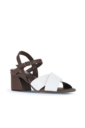 Bueno Shoes Beyaz Kahve Deri Kadın Topuklu Sandalet 01wa3500