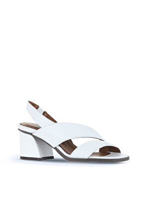 Bueno Shoes Beyaz Deri Kadın Topuklu Sandalet 01wa3502