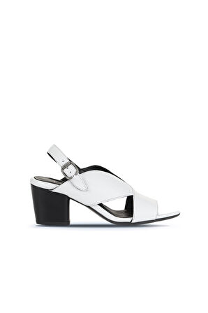 Bueno Shoes Beyaz Deri Kadın Topuklu Sandalet 01wn2603