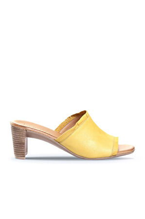 Bueno Shoes Sarı Deri Kadın Topuklu Terlik 01wn4002
