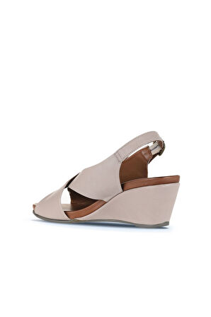 Bueno Shoes Gri Deri Kadın Dolgu Topuklu Sandalet 01wj1501