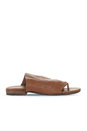 Bueno Shoes Kahverengi Deri Kadın Parmak Arası Terlik 01wj2226