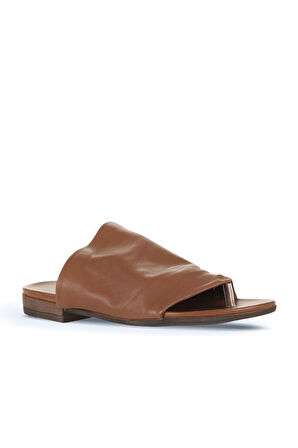 Bueno Shoes Kahverengi Deri Kadın Parmak Arası Terlik 01wj2226