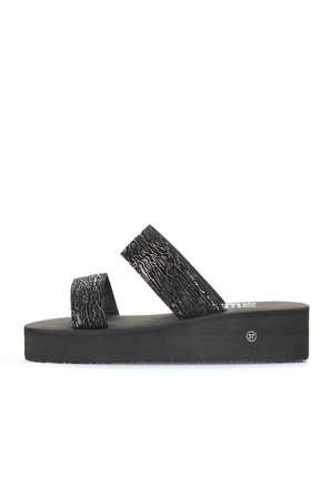 Bueno Shoes Siyah Platin Kadın Dolgu Topuklu Terlik 26wt752050