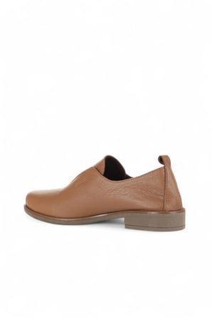Kahverengi Deri Kadın Az Topuklu Ayakkabı