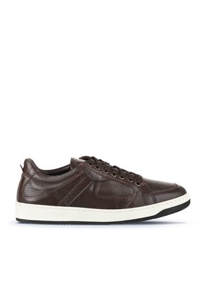 Bueno Shoes Kahverengi Deri-flotter Erkek Spor Ayakkabı 16ma8152