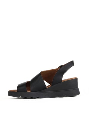 Bueno Shoes Siyah Khv Deri Kadın Dolgu Topuklu Sandalet 01wy8602