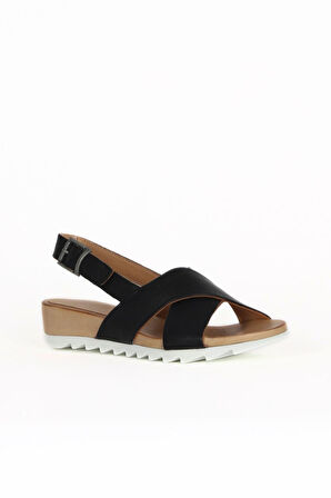 Bueno Shoes Siyah Deri Kadın Dolgu Topuklu Sandalet 01wj0800