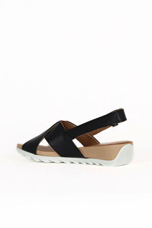 Bueno Shoes Siyah Deri Kadın Dolgu Topuklu Sandalet 01wj0800