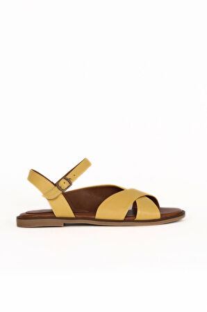 Bueno Shoes Sarı Deri Kadın Düz Sandalet 01wa5703