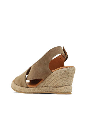 Bueno Shoes Naturel Süet Kadın Dolgu Topuklu Sandalet 14ws7208