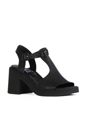 Bueno Shoes Siyah Deri Kadın Topuklu Sandalet 01wa1702