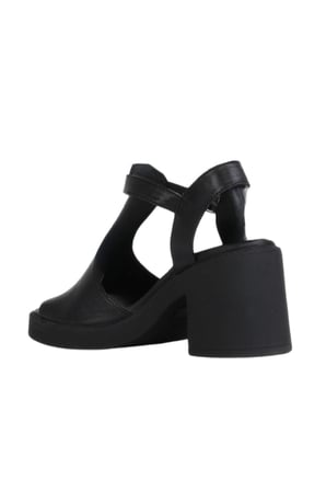 Bueno Shoes Siyah Deri Kadın Topuklu Sandalet 01wa1702